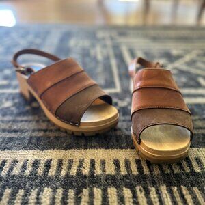 Swedish Hasbeens Clogs Size 39